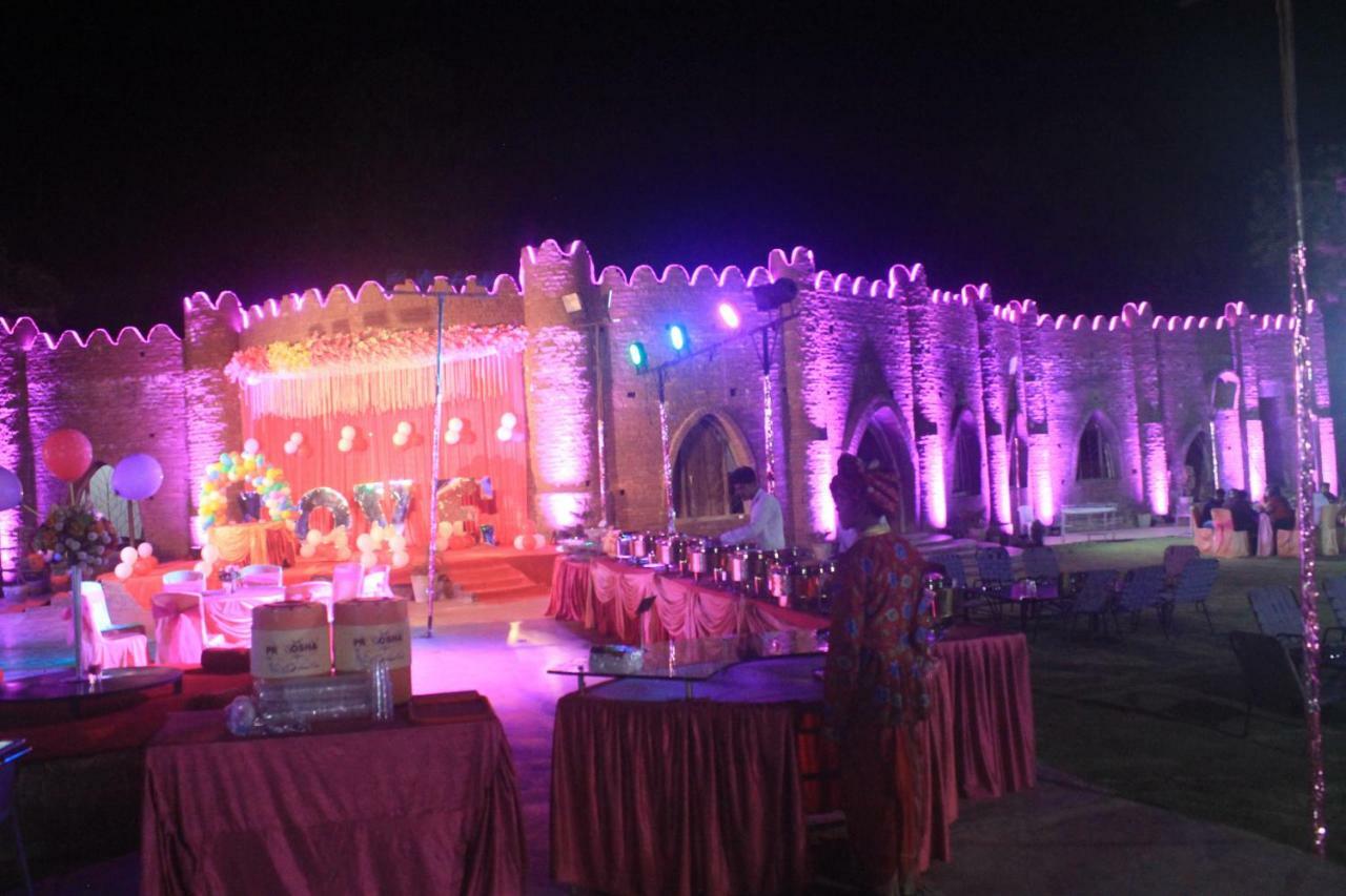 Maalgudi Fort Hotel โบปาล ภายนอก รูปภาพ